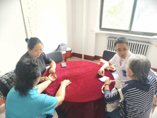 太原市下元街道紡織街社區(qū) 提供八段錦教學(xué) 中醫(yī)咨詢一站式服務(wù),居民點(diǎn)贊 家門(mén)口的健康關(guān)懷